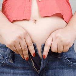 women belly bloating